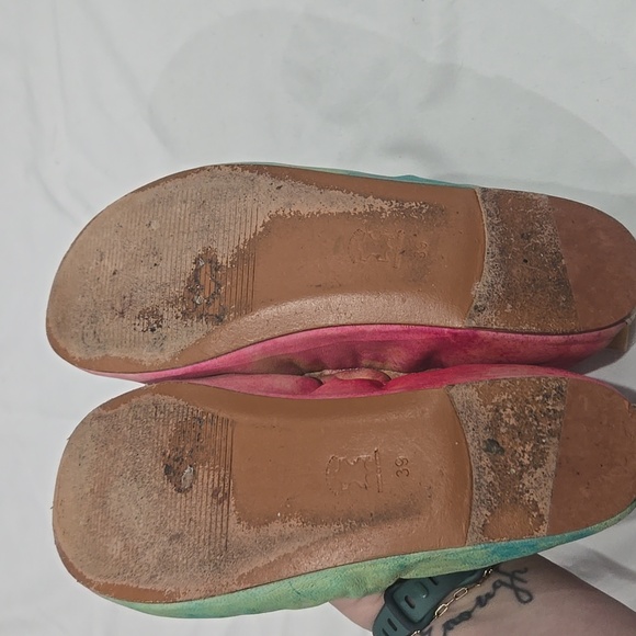Anthropologie Jasper & Jeera Metallic Watercolor, Leather Flats Size 38 - Picture 8 of 11